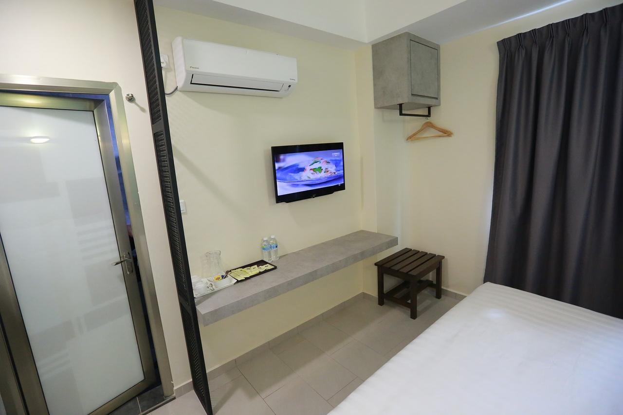 ปันไต รีกัล บูทิก โฮเต็ล Hotel กวนตัน ภายนอก รูปภาพ