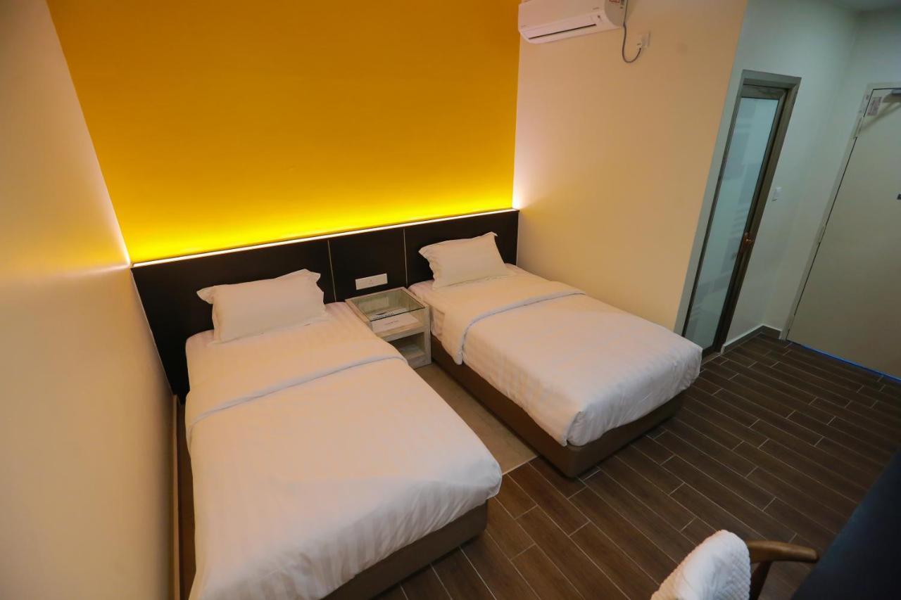ปันไต รีกัล บูทิก โฮเต็ล Hotel กวนตัน ภายนอก รูปภาพ
